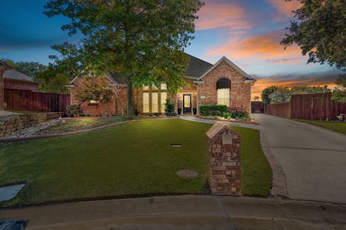 900 Ellison Park Cir, Denton, TX, 76205-8031 | Card Image