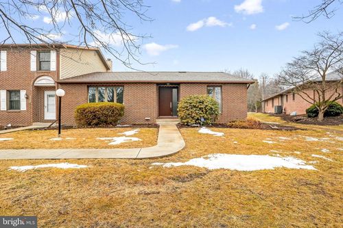 3818 Laraby Dr, HARRISBURG, PA, 17110-3641 | Card Image