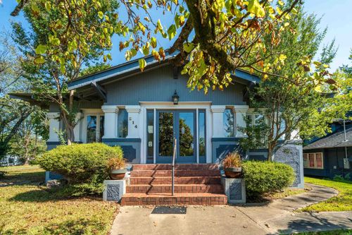 214 Hobson Ave, Hot Springs, AR, 71913-3748 | Card Image