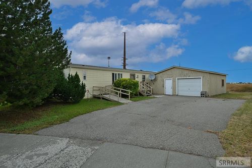 2025 Duchess Ct, Idaho Falls, ID, 83401-2242 | Card Image