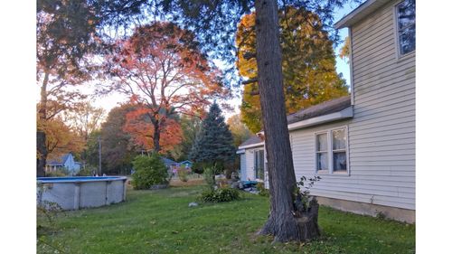56130 Oak Road, South Bend, IN, 46619 | Card Image
