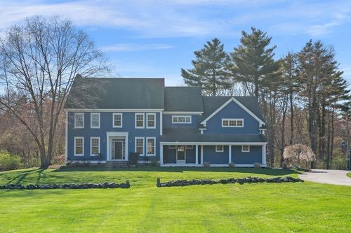 102 River Rd, Topsfield, MA, 01983-2111 | Card Image