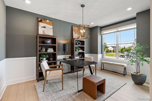 446 6th St, Rochester, MI, 48307-1400 | Card Image