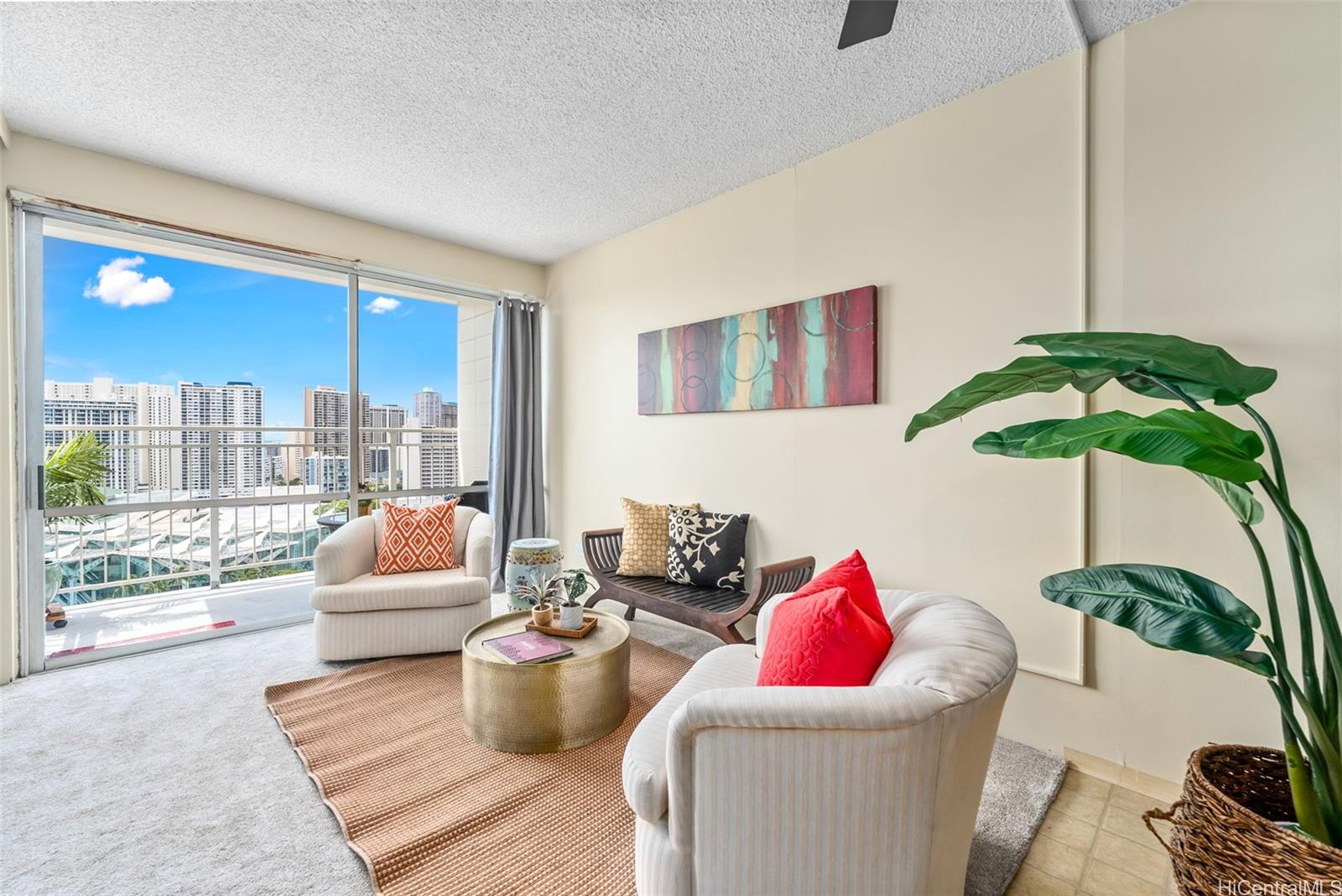 Makaloa St, Honolulu, HI 96814 #1