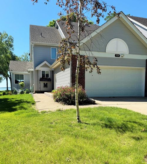 7719 N Shore Dr, Spicer, MN, 56288-9678 | Card Image