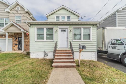 56 Thornal St, Carteret, NJ, 07008-2808 | Card Image