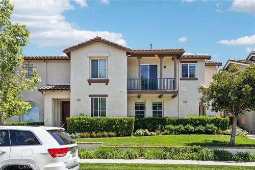 27436 Riverside Ln, Valencia, CA, 91354-1890 | Card Image