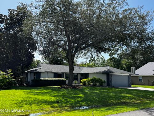 6137 Island Forest Dr, FLEMING ISLAND, FL, 32003-8051 | Card Image
