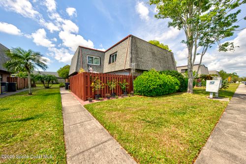 2095 Harrison St, Titusville, FL, 32780-4664 | Card Image