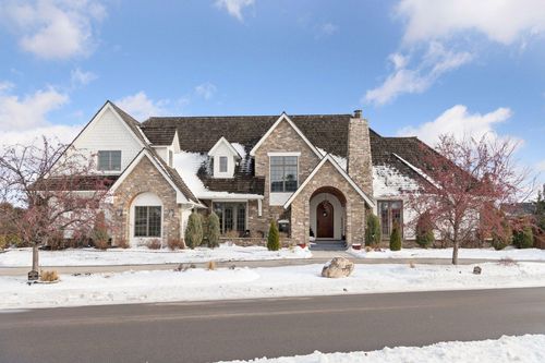9787 Sky Ln, Eden Prairie, MN, 55347-3814 | Card Image