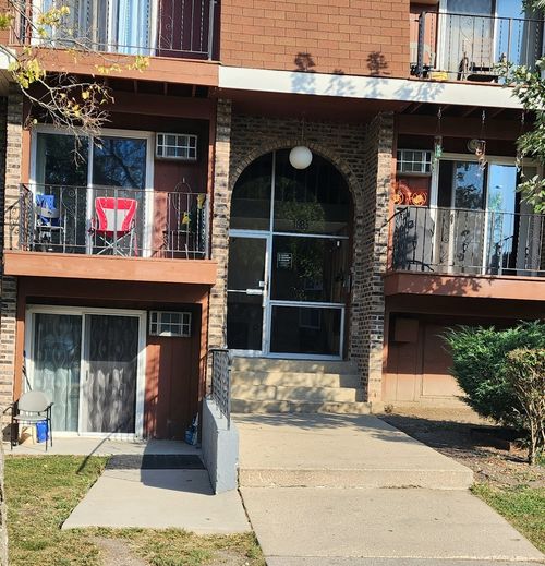 207-1085 Knoll Ln, Hoffman Estates, IL, 60169-1478 | Card Image
