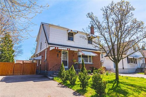 5 W 3rd St, Hamilton, ON, L9C3J5 | Card Image