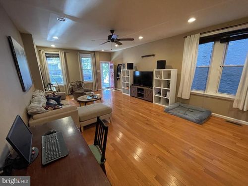 4651 Sheldon St, PHILADELPHIA, PA, 19127-1109 | Card Image