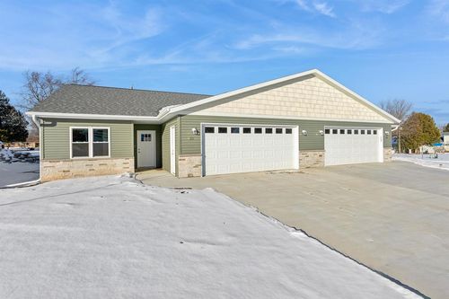 128 Evergreen Lane, Chilton, WI, 53014 | Card Image