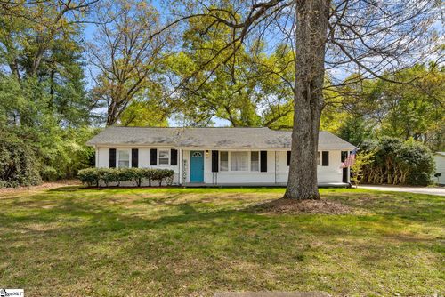37 Dendy St, Pelzer, SC, 29669-1517 | Card Image