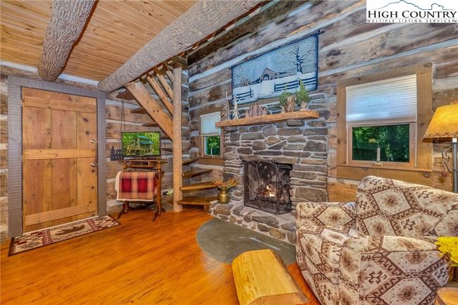 Living Room. | Image 12