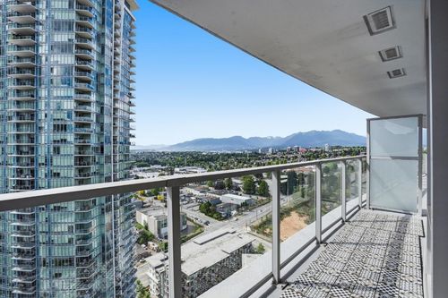 3006-4189 Halifax St, Burnaby, BC, V5C0H9 | Card Image