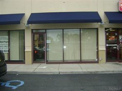 2447 Eastchester Rd, Bronx, NY, 10469-5915 | Card Image