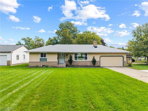 7413 Ward Rd, Parma, OH, 44134-5538 | Card Image