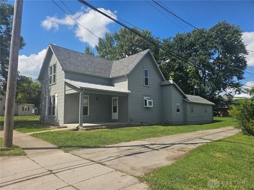 216 Market St, Lewisburg, OH, 45338-9032 | Card Image