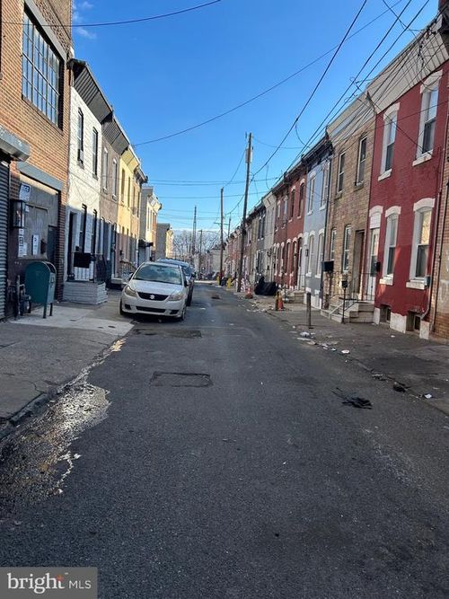 2072 E Clementine St, PHILADELPHIA, PA, 19134-3818 | Card Image