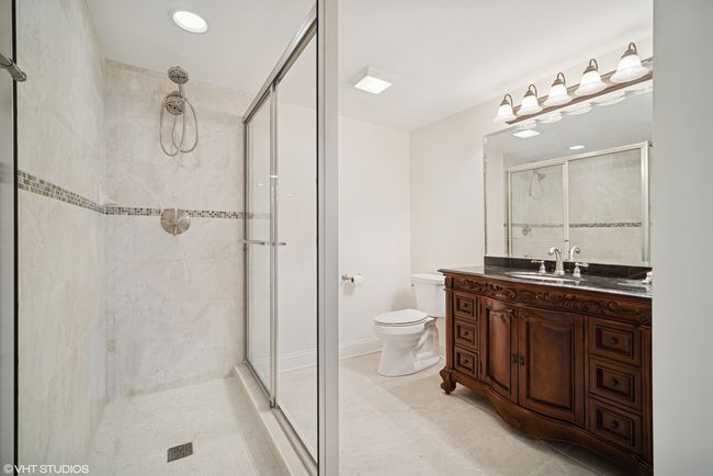 7 Preston Ct, House other with 6 bedrooms, 6 bathrooms and 4 parking in Lincolnshire IL | Image 37