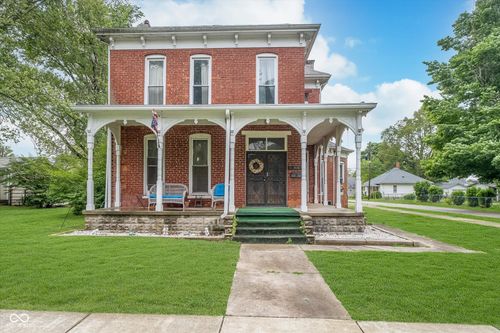 300 S Market St, Thorntown, IN, 46071-1316 | Card Image
