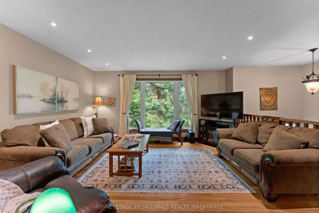935 Haig Rd, House other with 4 bedrooms, 2 bathrooms and 4 parking in Lansdowne ON | Image 9
