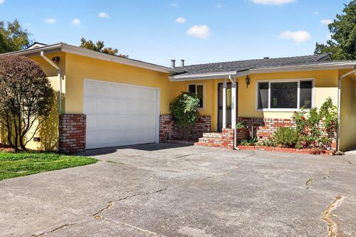 1102 Burbank Ave, Santa Rosa, CA, 95407 | Card Image