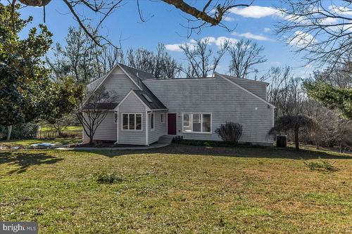 302 Manor Dr, KENNETT SQUARE, PA, 19348-1409 | Card Image