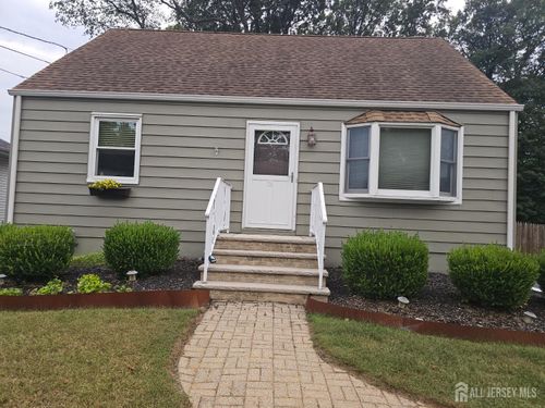 5 Channing Rd, East Brunswick, NJ, 08816-2946 | Card Image
