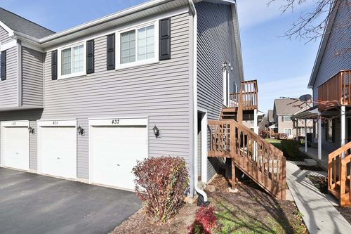 437-437 Village Creek Dr, Lake In The Hills, IL, 60156-4810 | Card Image