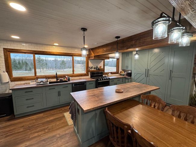 Kitchen 4.jpeg | Image 17