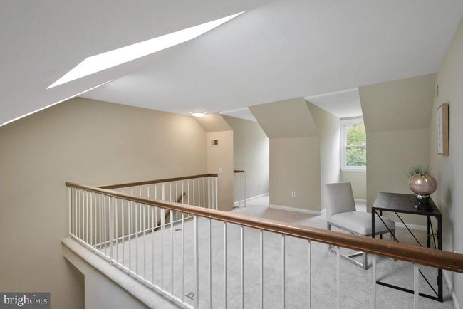 7470 Laurel Oak Ct, Townhouse with 2 bedrooms, 3 bathrooms and null parking in SPRINGFIELD VA | Image 18