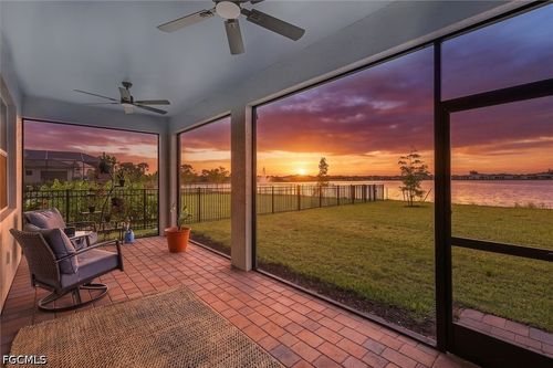 451 Spring Hill Lake Loop, CAPE CORAL, FL, 33993-4531 | Card Image