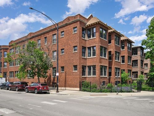 3-1310 Montrose Ave, Chicago, IL, 60613-7011 | Card Image