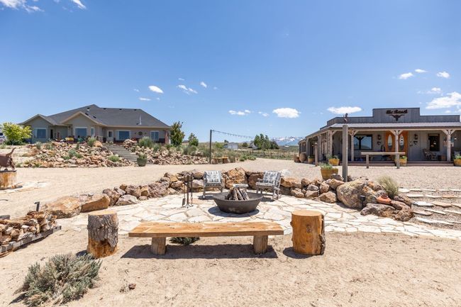 630 Shadybrook Dr, House other with 3 bedrooms, 4 bathrooms and null parking in Spring Creek NV | Image 43