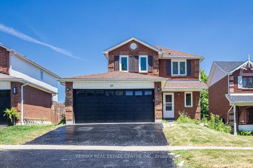 27 Rickaby St, Bowmanville, ON, L1C4X7 | Card Image