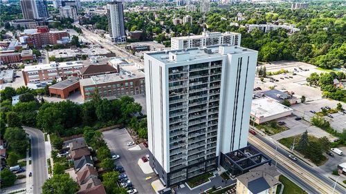 1711-741 King St W, Kitchener, ON, N2G0E9 | Card Image