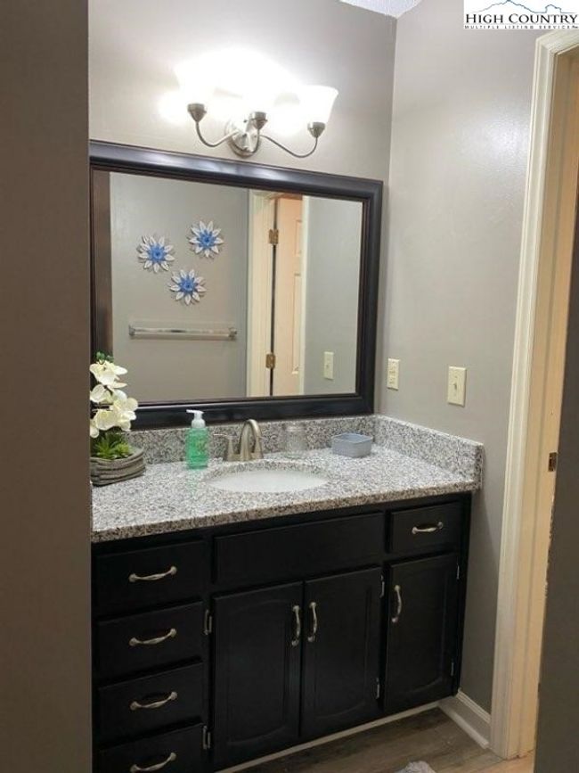 UNIT-235 - 148 Royal Oaks Dr, Condo with 2 bedrooms, 2 bathrooms and null parking in Blowing Rock NC | Image 13