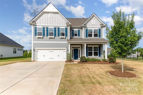 10024 Fox Trotter Ln, Midland, NC, 28107-9554 | Card Image