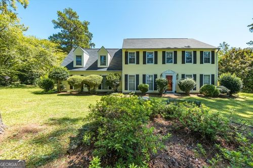 5369 Rivoli Dr, Macon, GA, 31210-1599 | Card Image