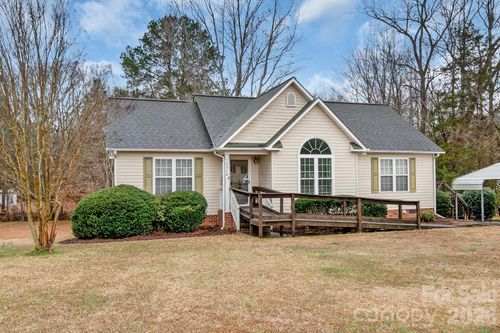 2514 Oxford Cir, Lancaster, SC, 29720-9580 | Card Image