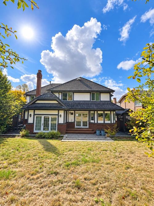 1590 Glen Abbey Dr, Burnaby, BC, V5A4C8 | Card Image