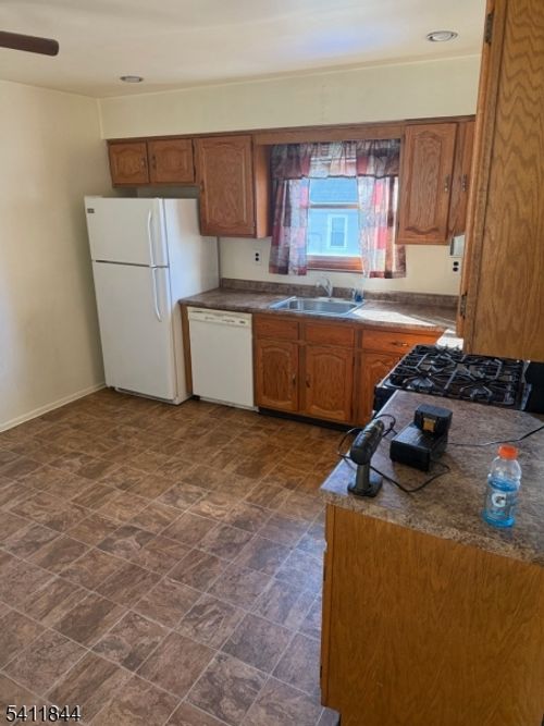 2-55 Harrison St, Belleville, NJ, 07109-3552 | Card Image