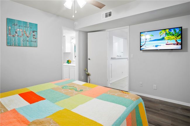 APT-332 - 5973 State Highway 361, Condo with 2 bedrooms, 2 bathrooms and null parking in Port Aransas TX | Image 25