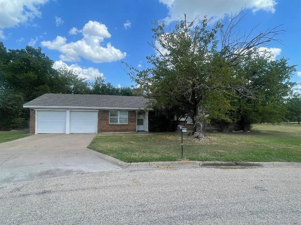 Beetham Rd, Mineral Wells, TX 76067