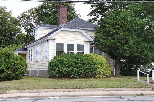 283 W Main Rd, Middletown, RI, 02842-6308 | Card Image