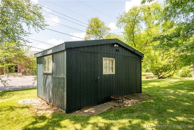 2113 Wilson Ave, Home with 3 bedrooms, 1 bathrooms and null parking in Madison IN | Image 26