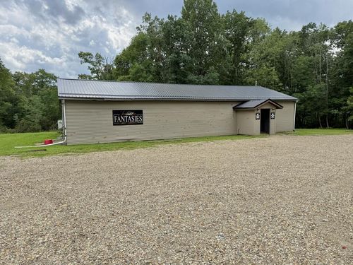 2521 Petroleum Center Rd, Titusville, PA, 16354 | Card Image